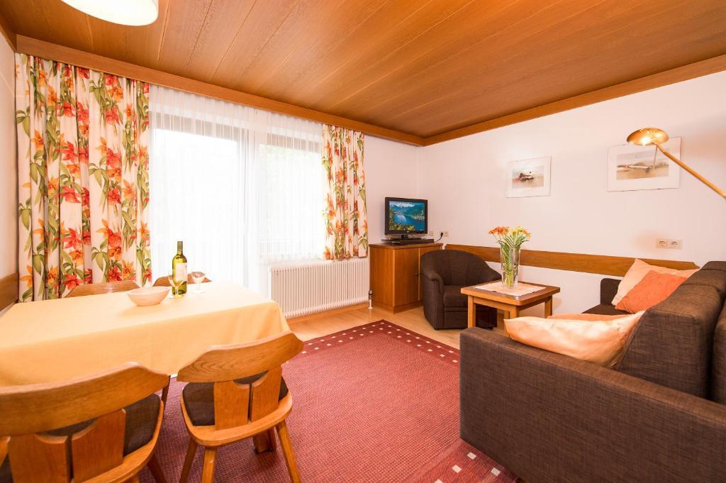Gaestehaus Haffner ツェル アム ゼー 部屋 写真